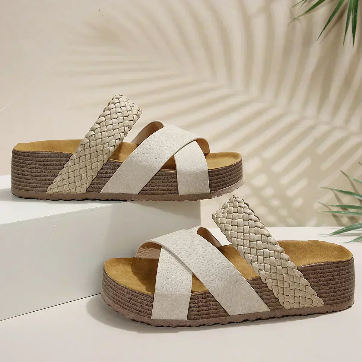 Sandales tressées pour femmes